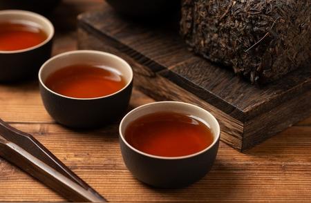 秋天品茶：为何红茶成为首选？